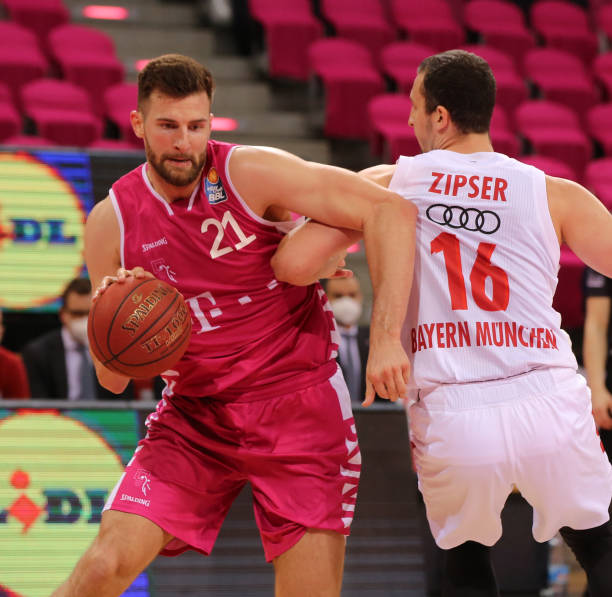 巩固核心阵 巩固核心阵