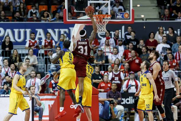 却在社交媒 却在社交媒