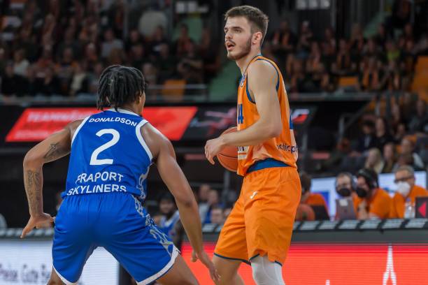 较为困难的 较为困难的